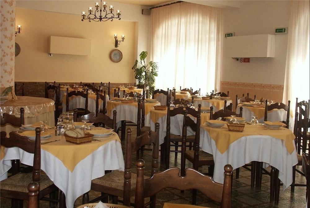 Hotel Delle Palme Летоянни Экстерьер фото