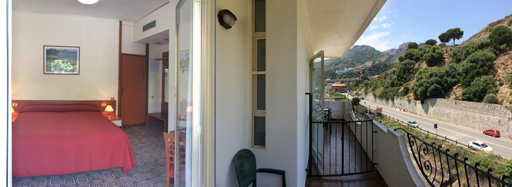 Hotel Delle Palme Летоянни Экстерьер фото